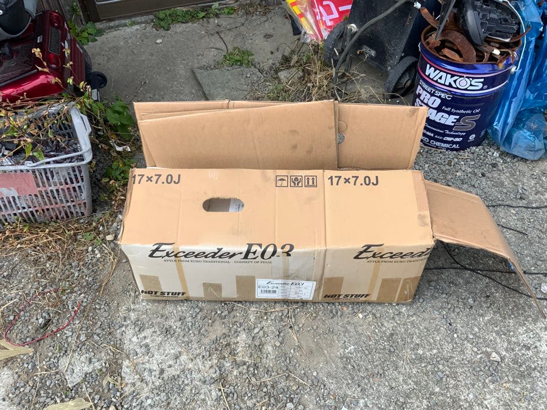 ディーラー新品かも　スズキ 純正 DA17V エブリイバン サス