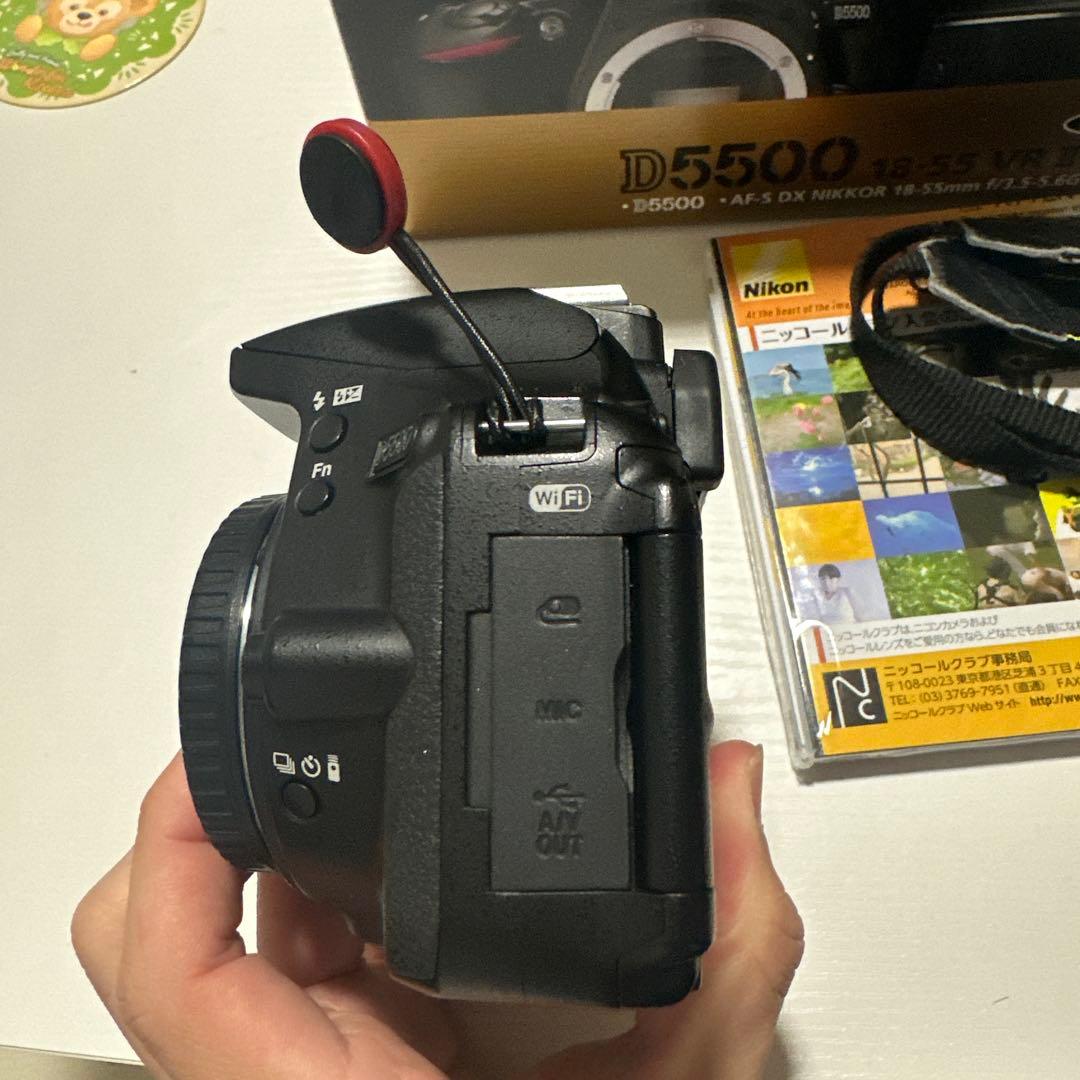 Nikon D5500 デジタル一眼レフカメラ