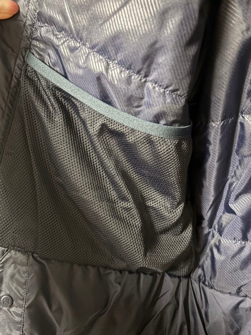 最終Salomon スキーウェアフード付きアウター ダークグリーンM