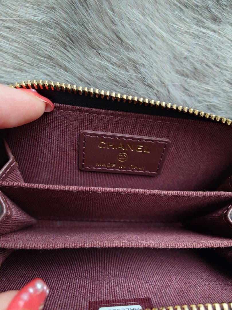 【極美品 付属品完備】【CHANEL】 パース キャビアスキン ブラック