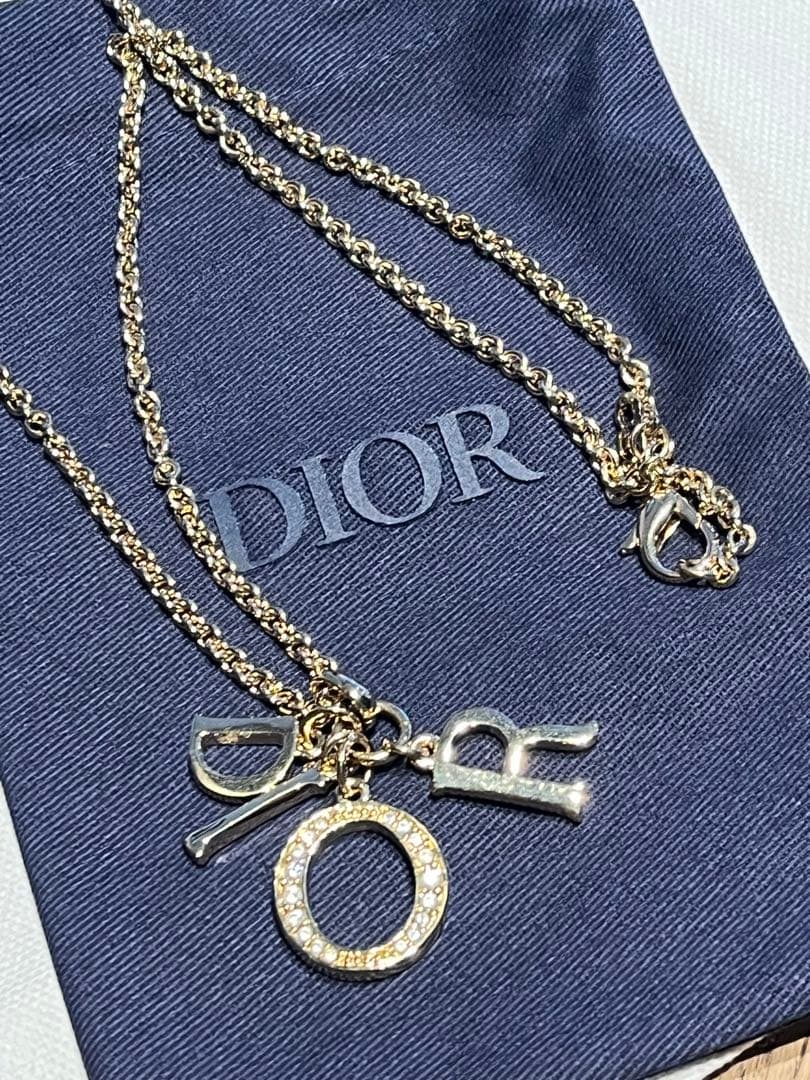 【極美品】ChristianDior ロゴ　ラインストーン ネックレス ゴールド