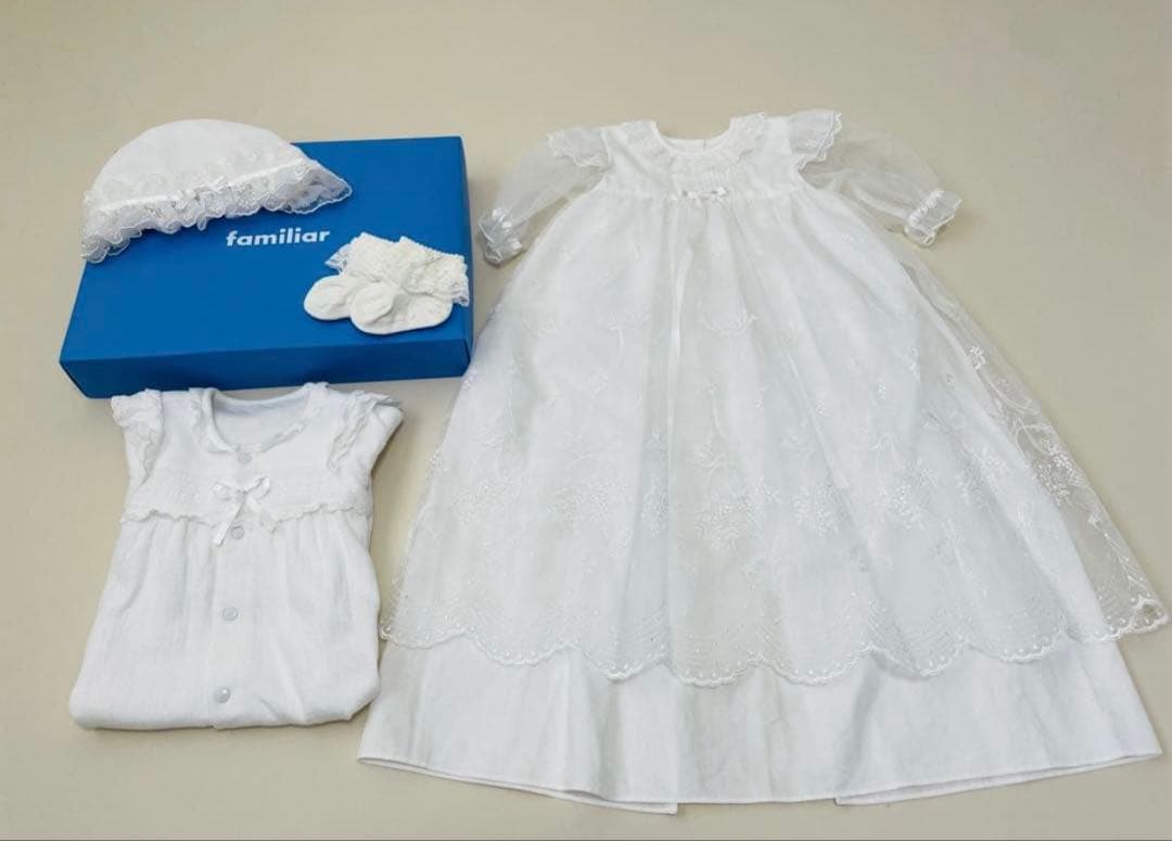 ホワイトベビードレスセット　退院着　ベビードレス　ファミリア
