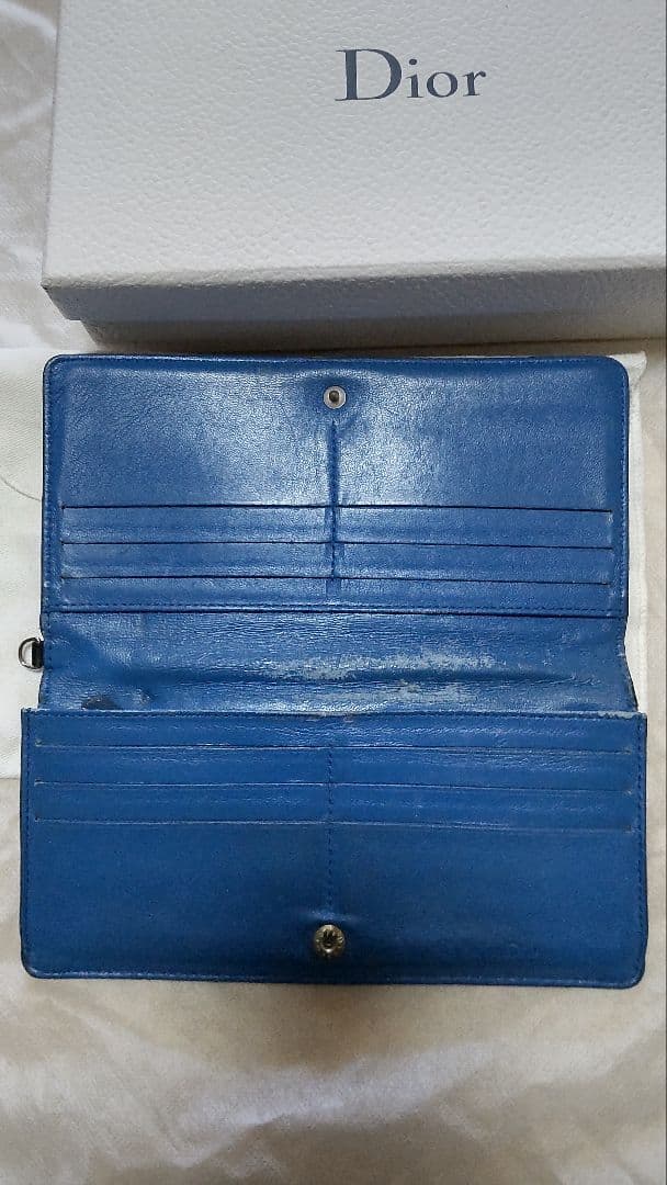 クリスチャン・ディオール　レディース　長財布　黒　青　箱、リボン付き　チャーム