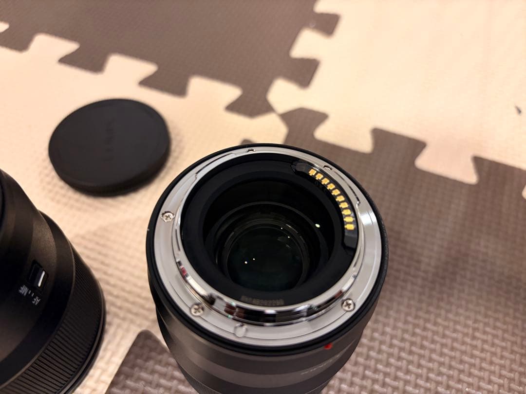 LUMIX S9本体　レンズF1.8の18ミリ　レンズF1.8の85ミリ