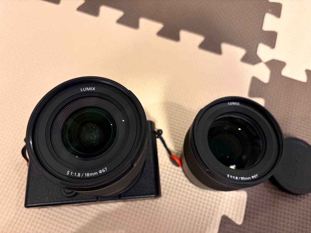 LUMIX S9本体　レンズF1.8の18ミリ　レンズF1.8の85ミリ