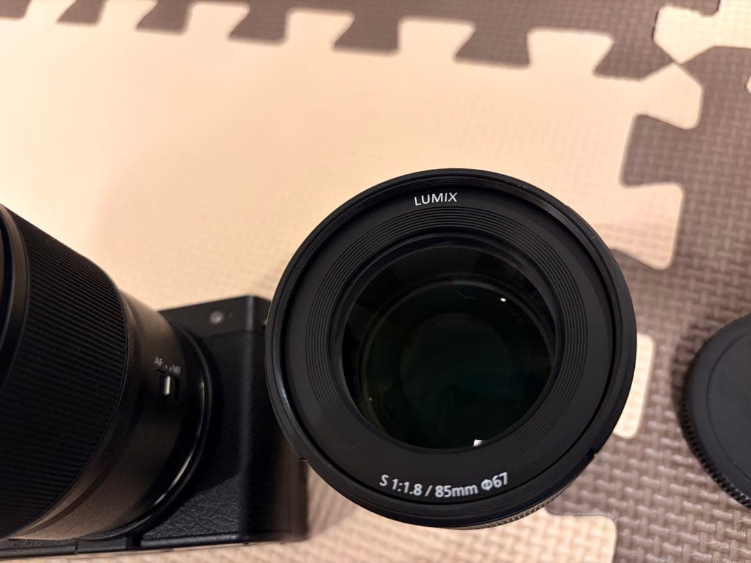 LUMIX S9本体　レンズF1.8の18ミリ　レンズF1.8の85ミリ
