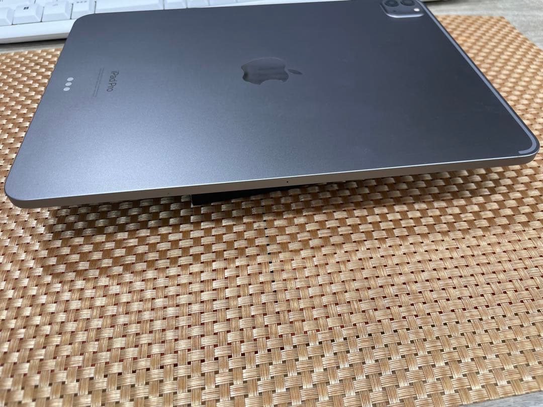 iPad Pro 11 第4世代 128 GB ミッドナイトMNXD3J/A