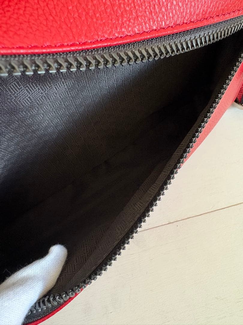 ゆりちゃん様【新品】ランバン　ショルダーバッグ