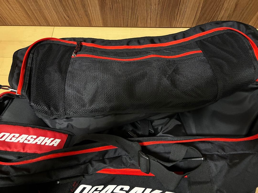 OGASAKA スキー用ダッフルバッグ 黒赤