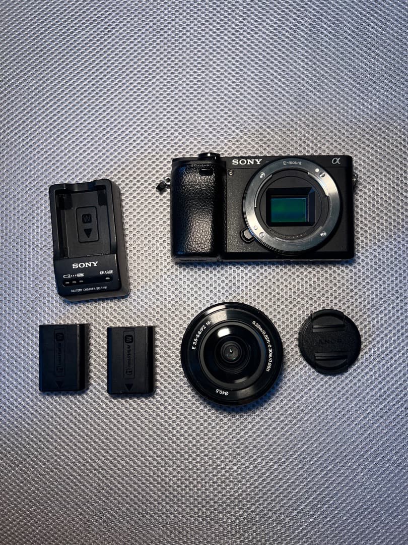 SONY α6400 ミラーレス一眼カメラ ショット数848回 動作確認済み