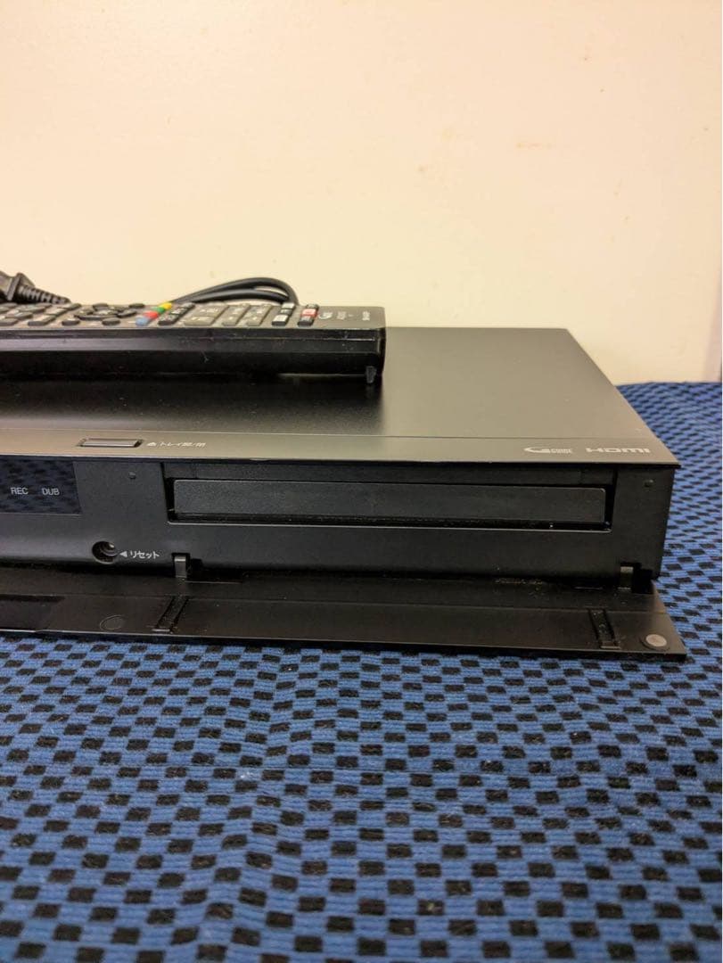 SHARP AQUOSブルーレイレコーダー 本体