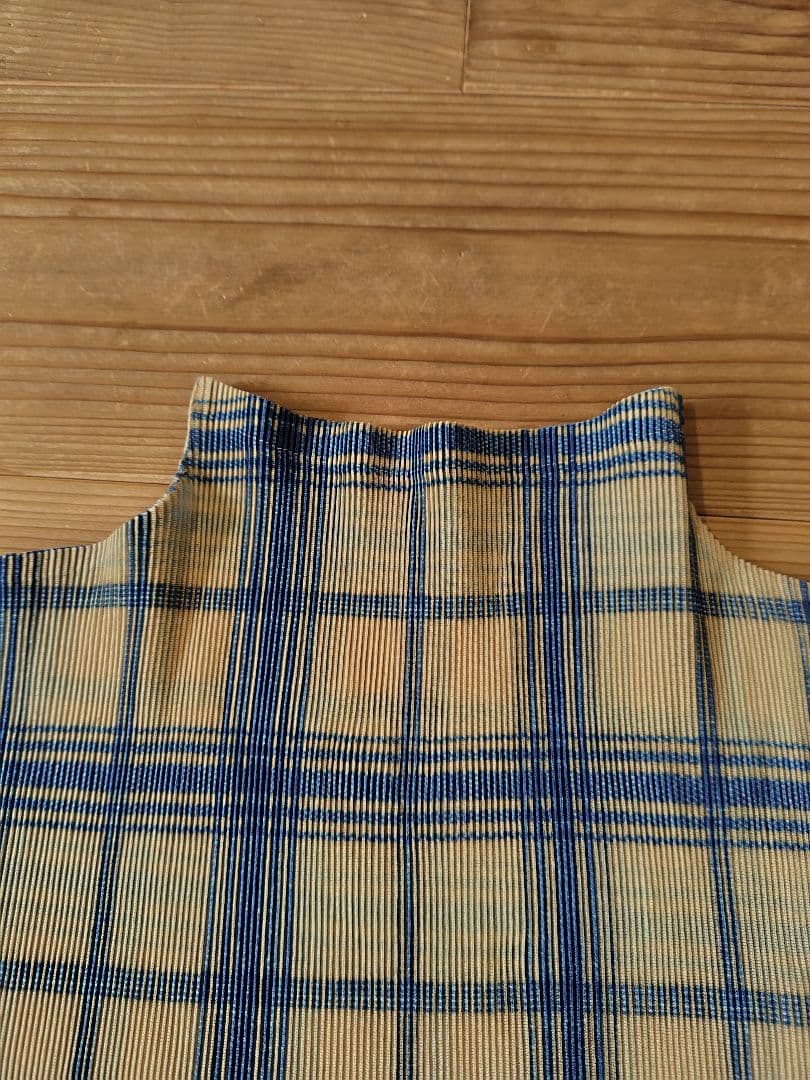 PLEATSPLEASE チェック柄ハイネック半袖トップス