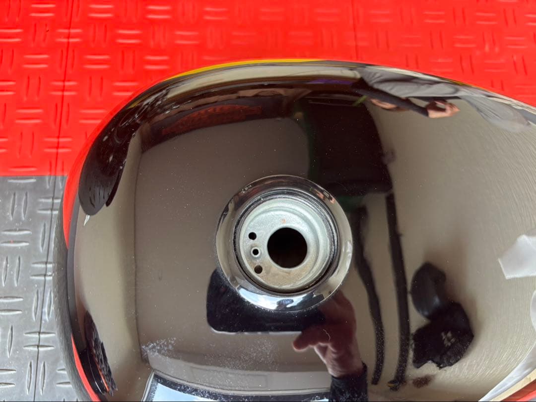 HARLEY DAVIDSON ブラックタンク