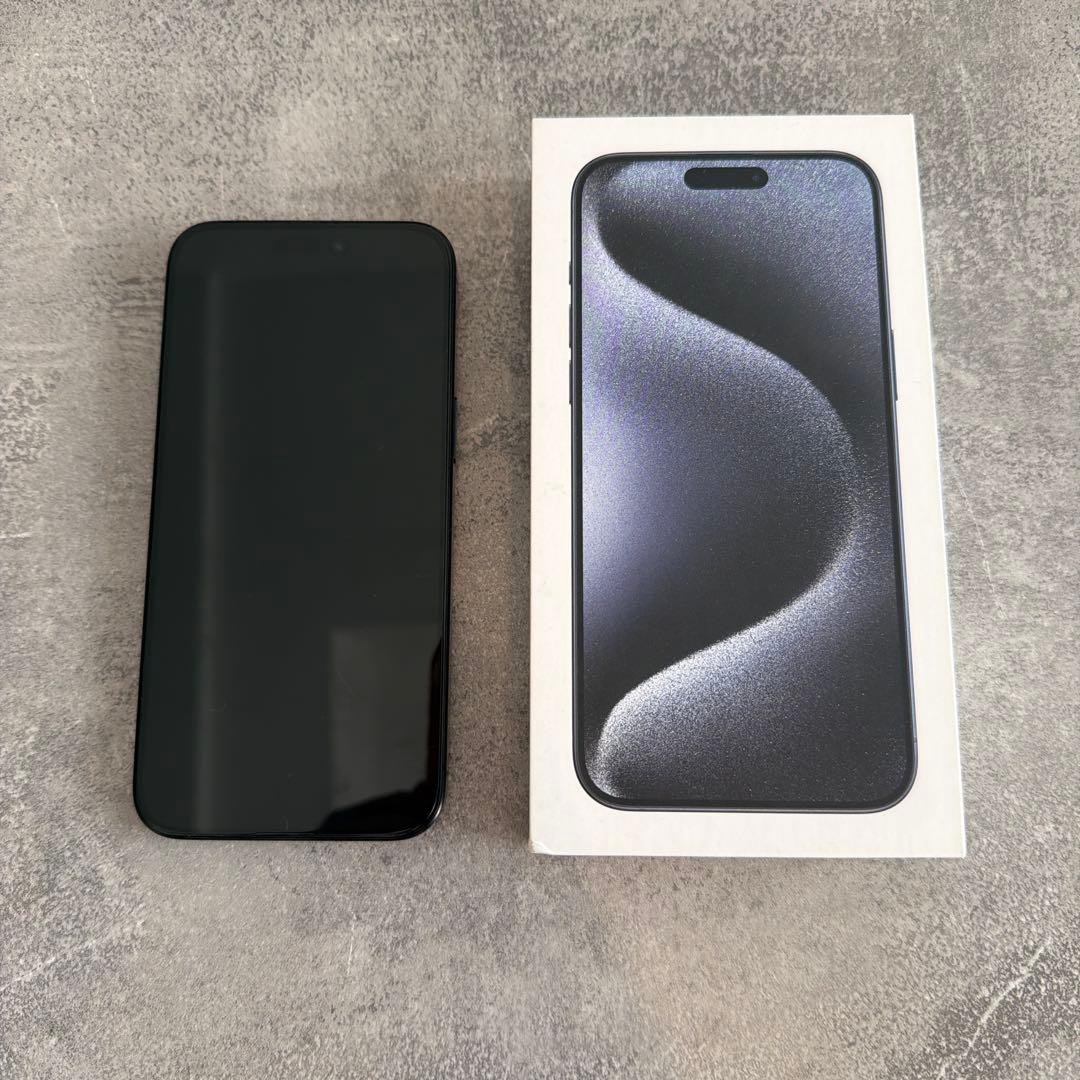 Apple iPhone 15 pro max ケース2種類付き