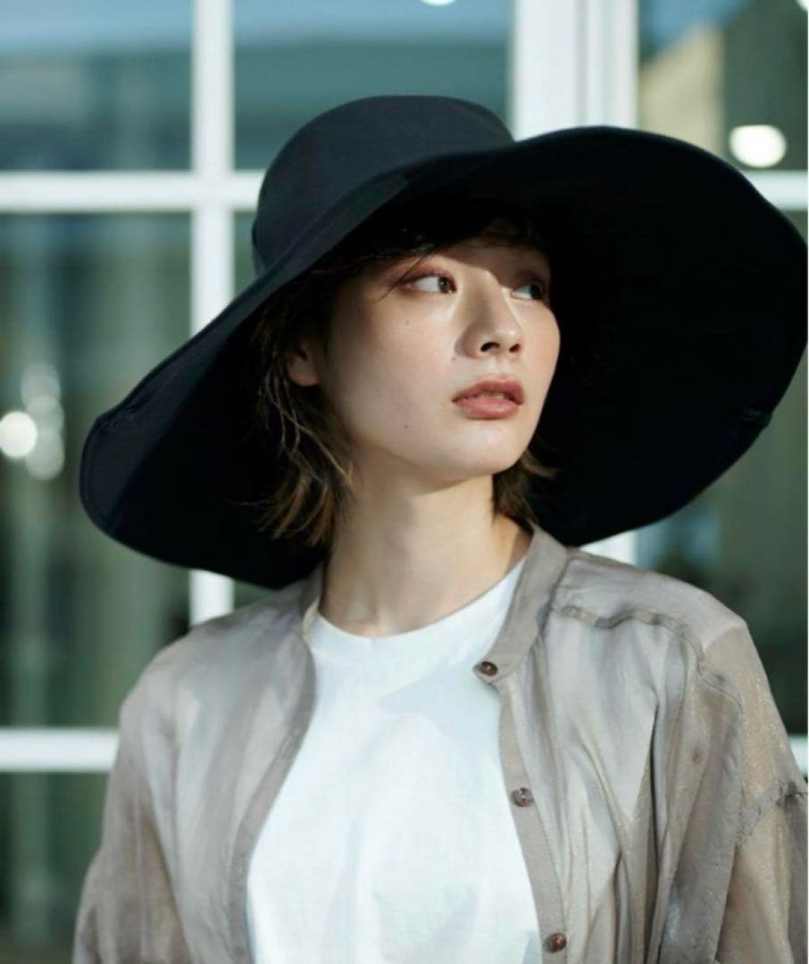 【美品】Lサイズ サンバリア100 ワイドハット　日よけ　UV対策　ブラック