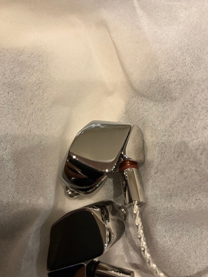 イヤホン Final A8000