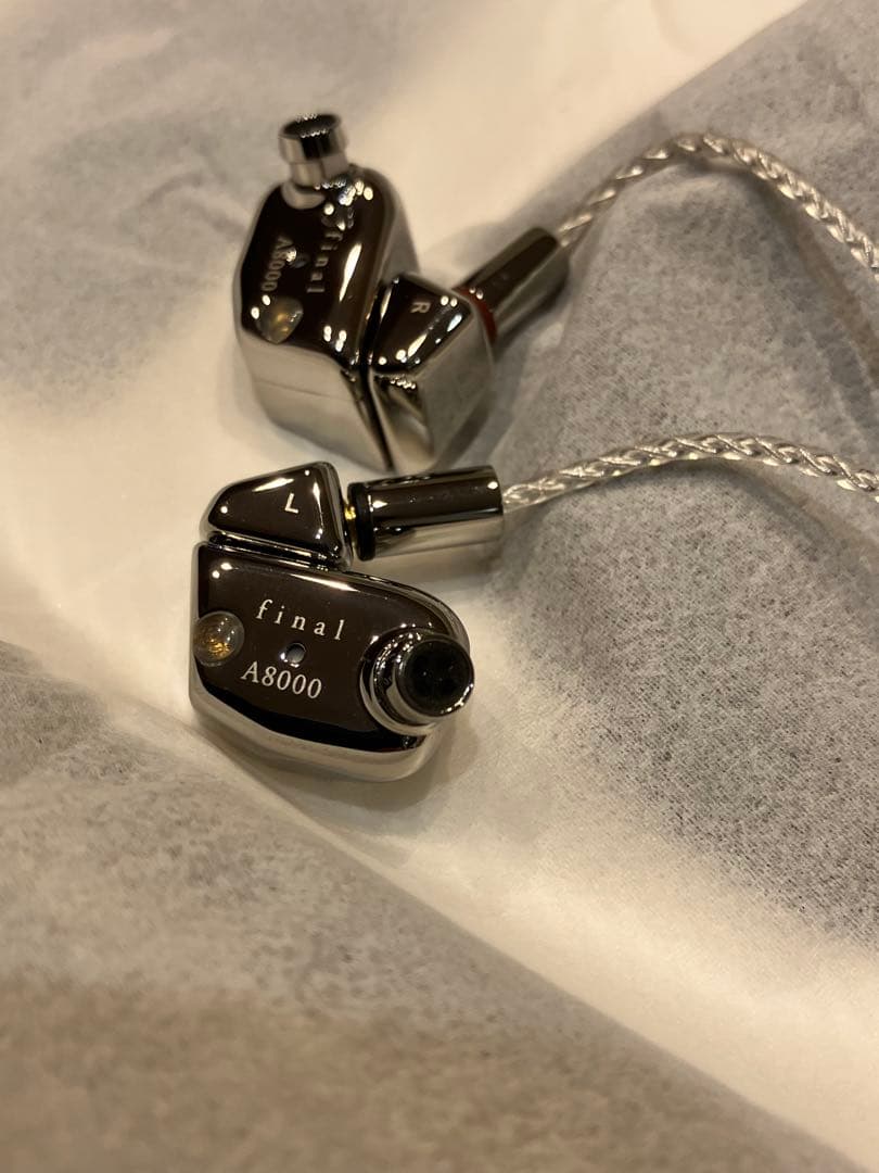 イヤホン Final A8000