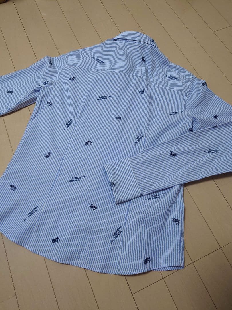 美品 アルマーニジュニア 16A ブルー ストライプ長袖シャツ