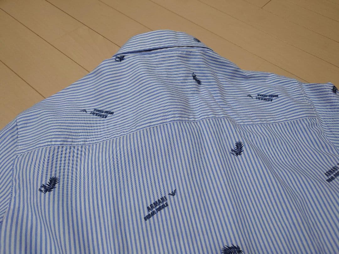 美品 アルマーニジュニア 16A ブルー ストライプ長袖シャツ