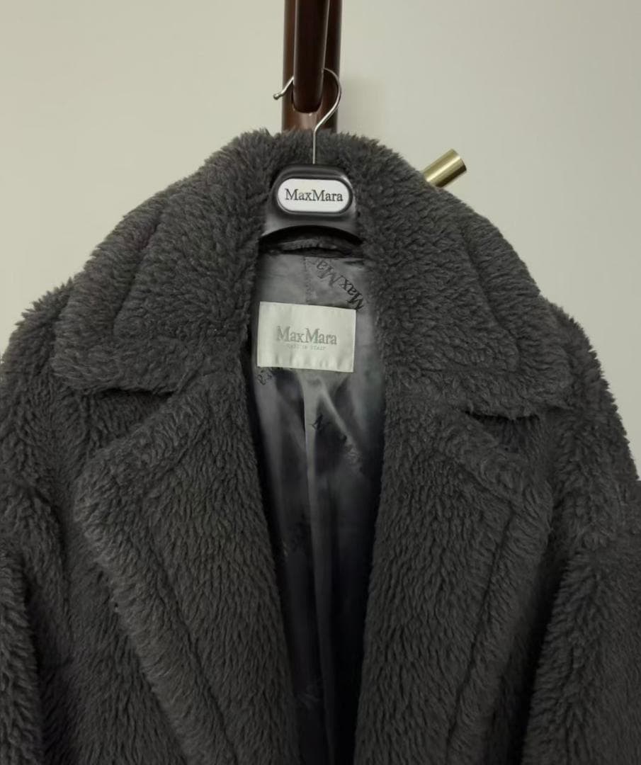 MaxMara グレー ファーコート