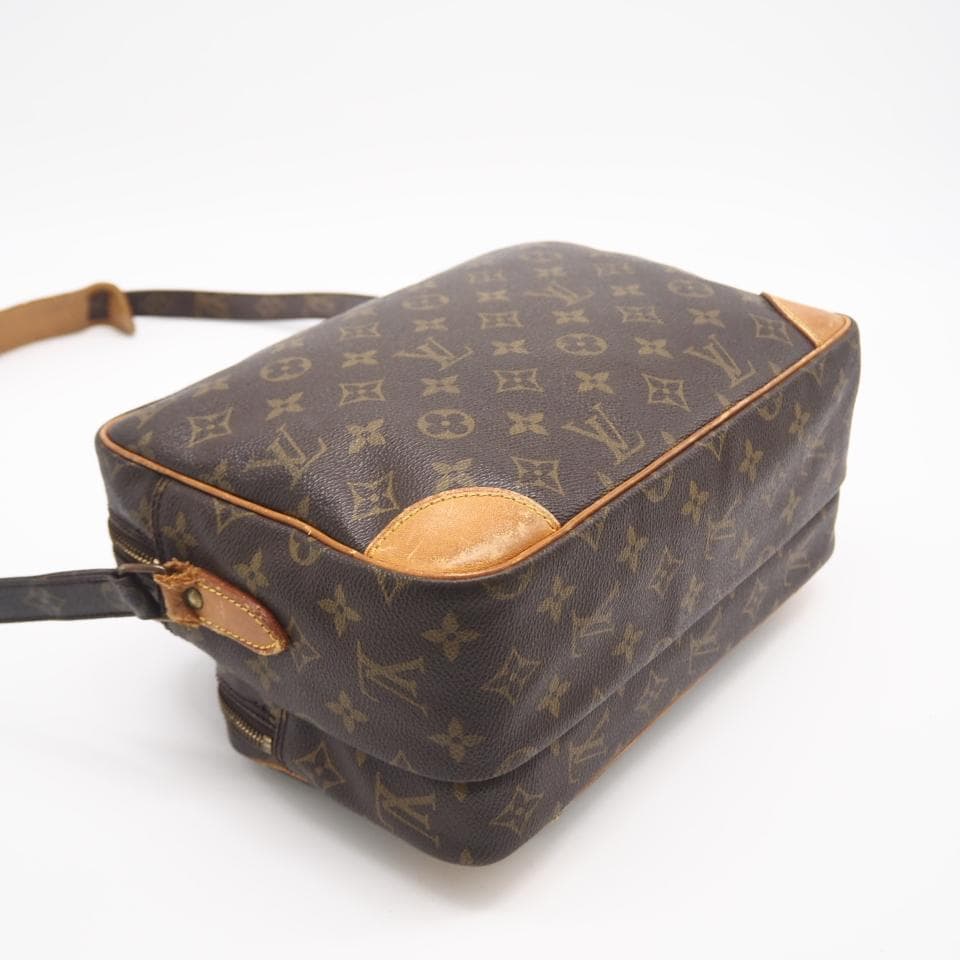 LOUIS VUITTON ショルダーバッグ モノグラム ナイル ブラウン 茶