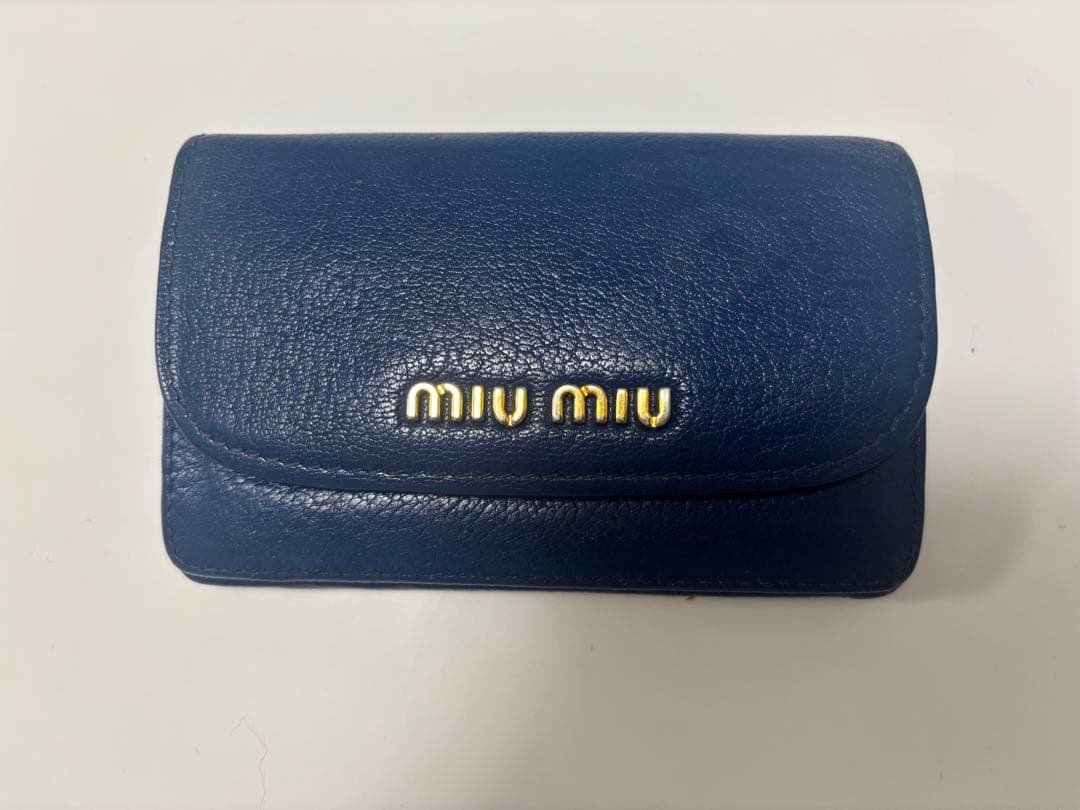 【green】【正規品】ミュウミュウ　miumiu 名刺入れ　カードケース