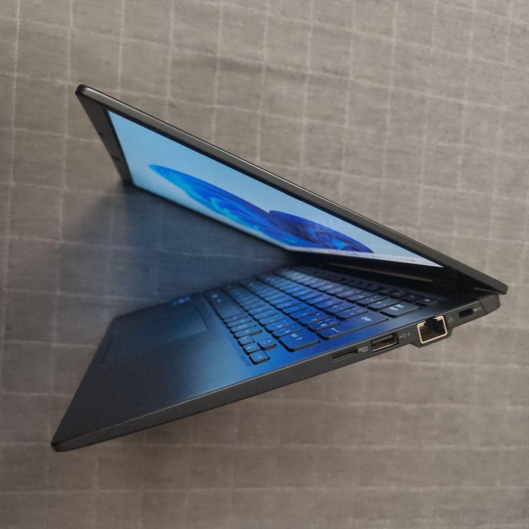 美品 爆速 Dynabook 超軽量 11世代i5 16GB 512GB 77