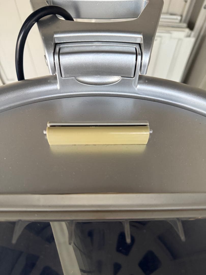 希少 レッドブル 缶型 冷蔵庫 送料込み RED BULL