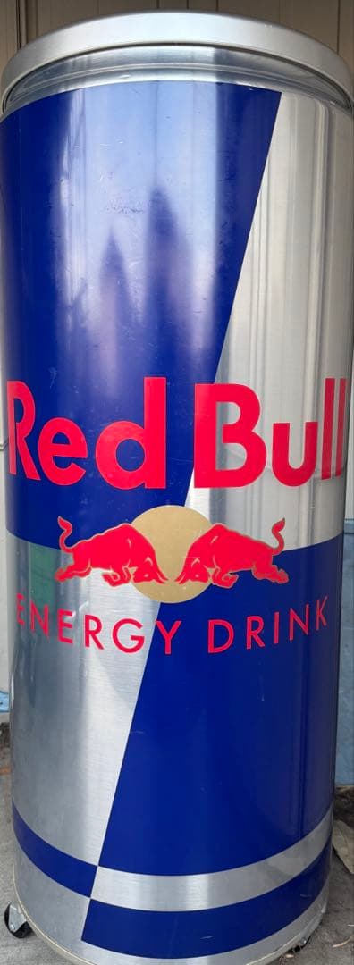 希少 レッドブル 缶型 冷蔵庫 送料込み RED BULL