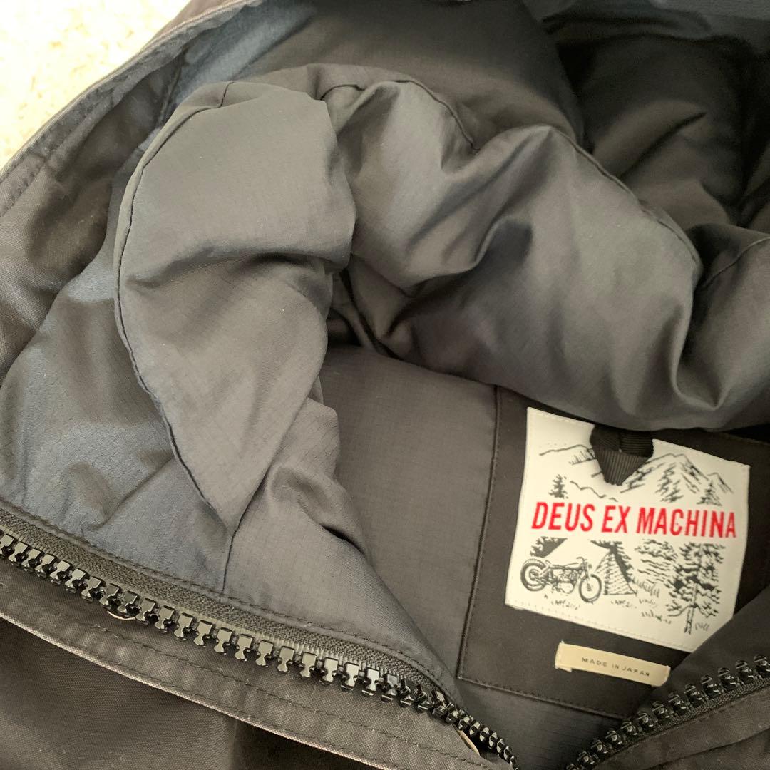 DEUS EX MACHINA デウス　ブラックダウンジャケット　Mサイズ