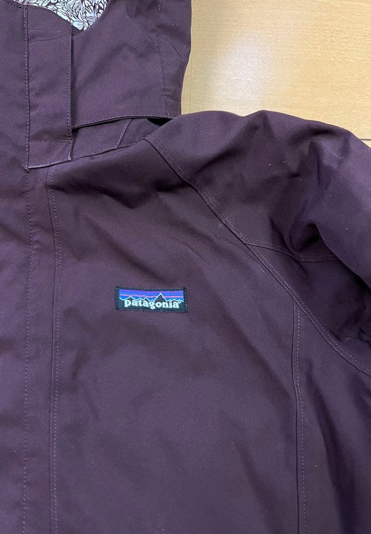 Patagonia フード付きスノーボードウェア　S