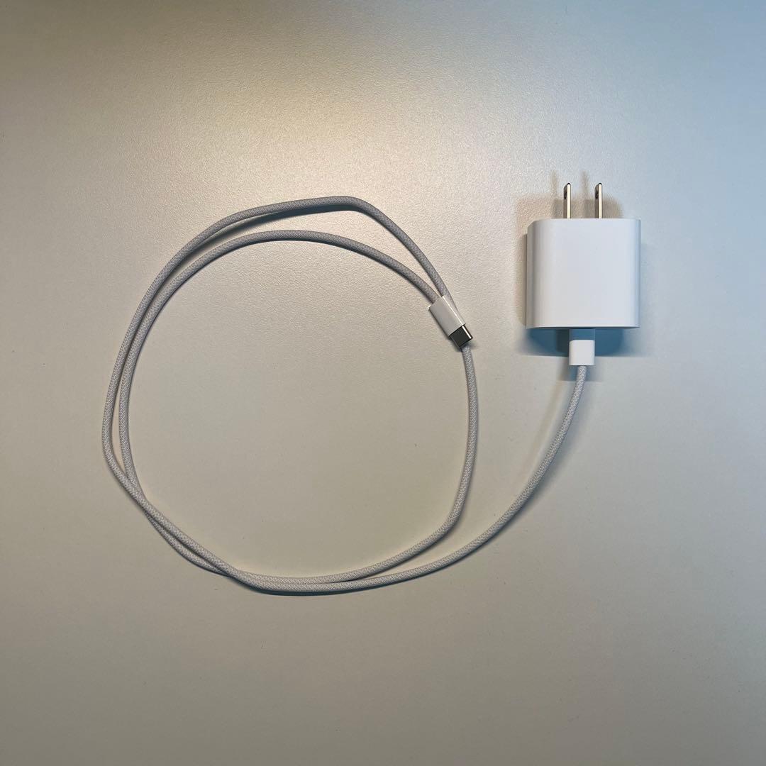 【アクセサリ付】iPad air 第6世代 128GB Wi-Fiモデル