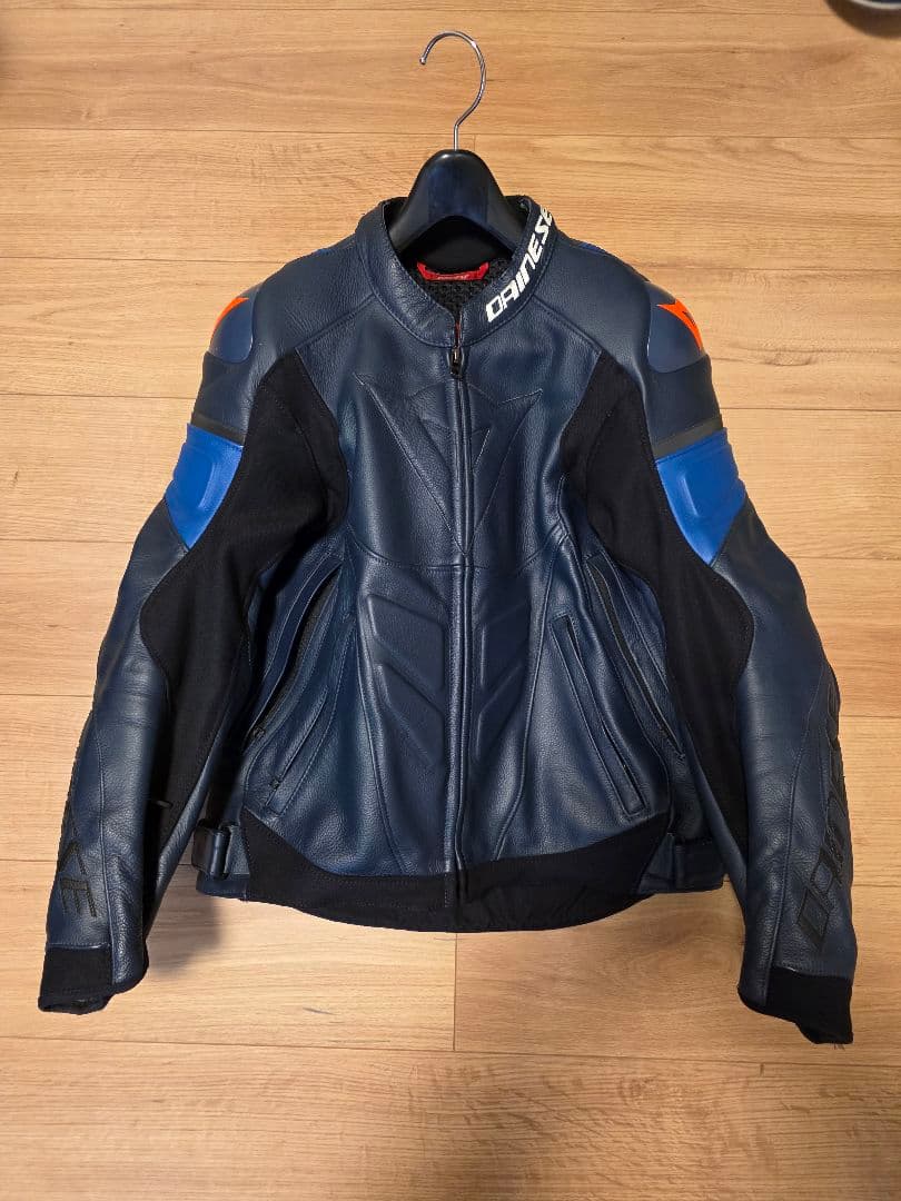 ダイネーゼ レザージャケット 48 美品