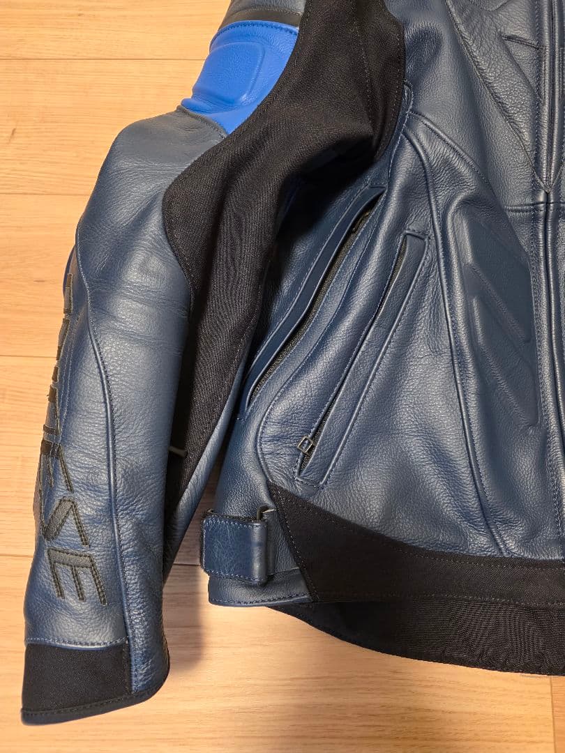 ダイネーゼ レザージャケット 48 美品