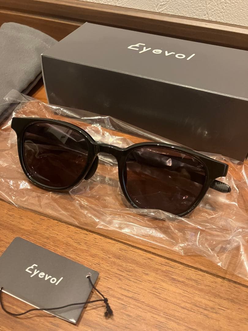 Eyevol MILBURN 48 BK-DG-DK,GRミルバーンアイヴォル