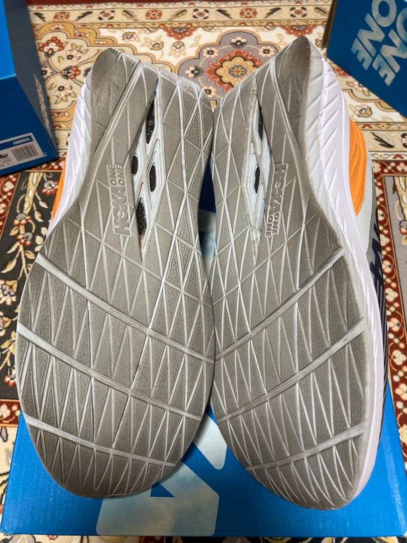 ホカオネオネ　ナイキ 2足セット