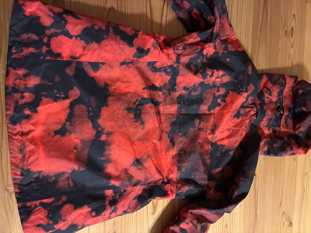 Burton バートンak GORE-TEX Upshift Jacket