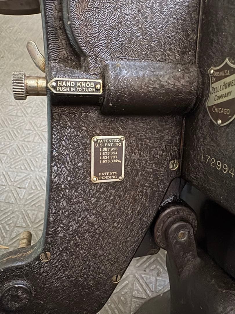 FILMO 8mmフイルム映写機　アンティーク雑貨