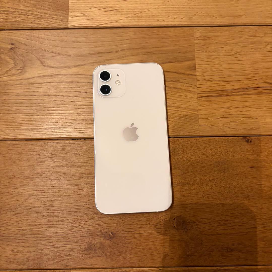 Apple iPhone12 ホワイト 本体