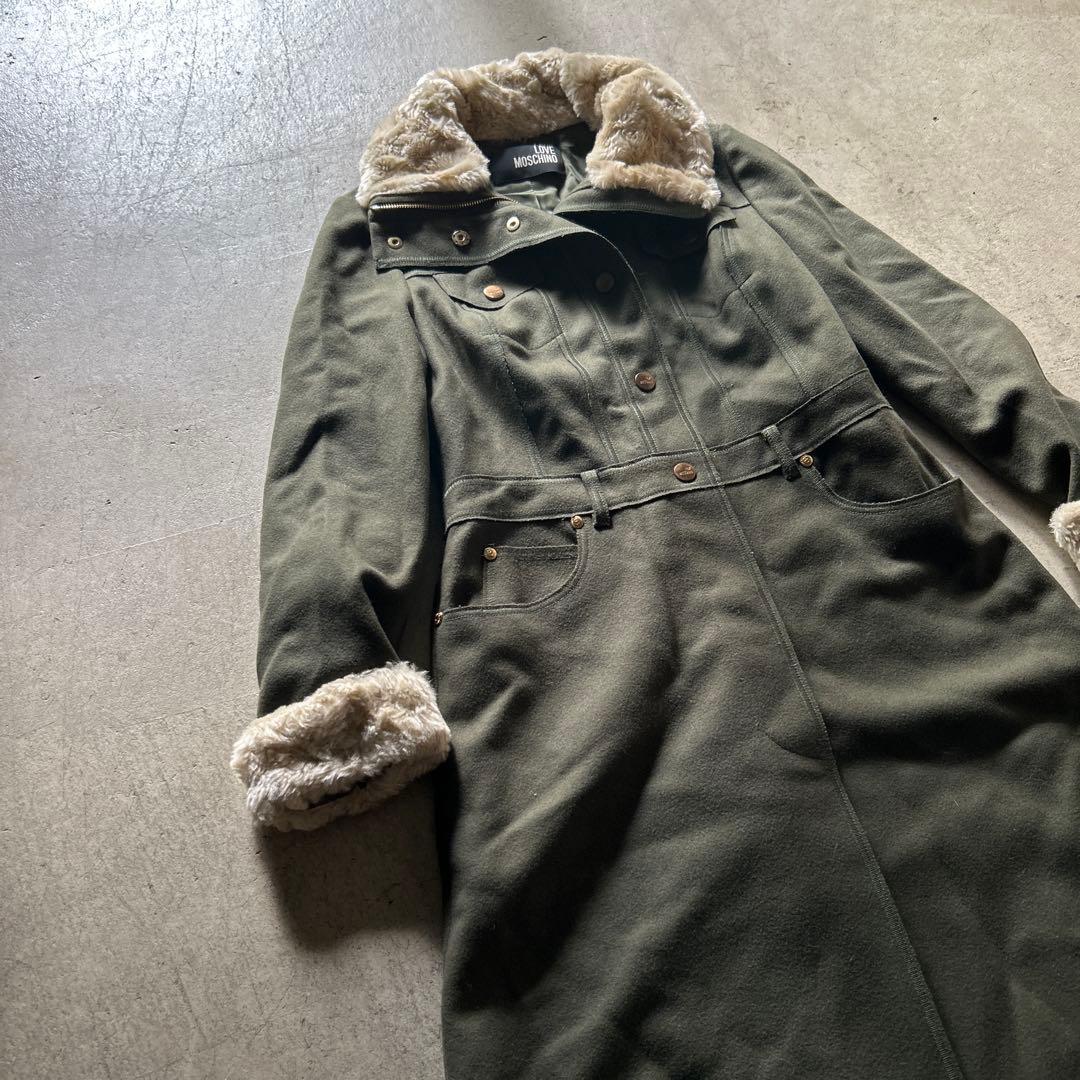 LOVE MOSCHINO ミリタリーコートSサイズ襟袖ファーカーキ