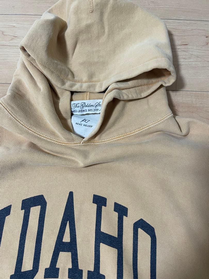 REMI RELIEF ⭐️フード付きパーカー⭐️