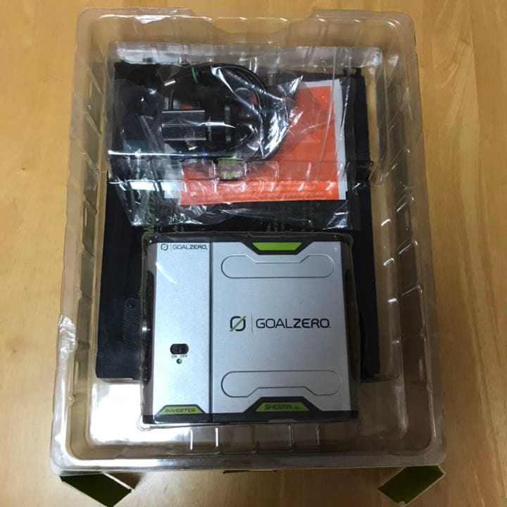 緊急値下げ！3,000円プライスダウン！ソーラーパネル 充電器