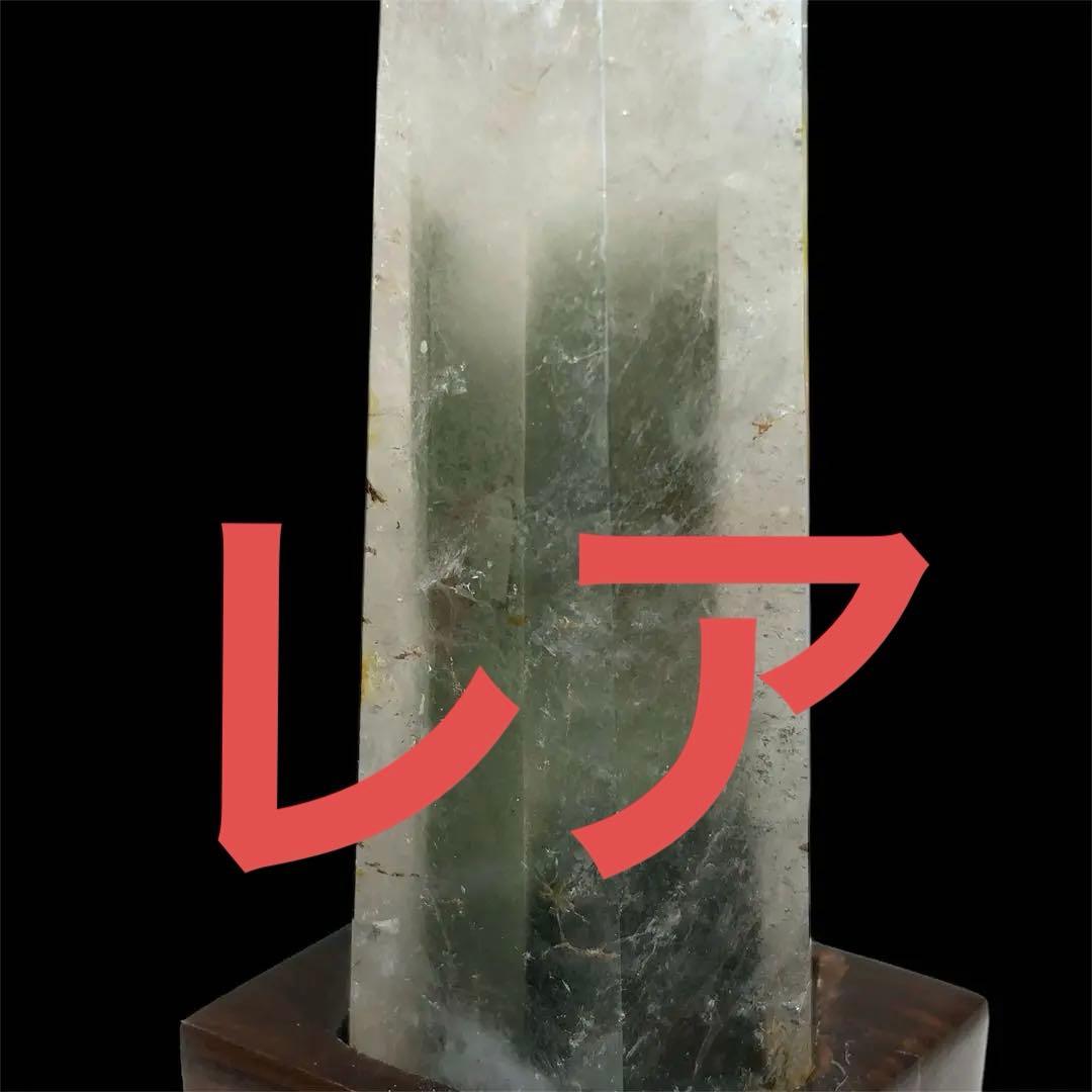 ゆ*ー様 【レア一点物】緑の柱が立つ ガーデン水晶 ポイント原石／天然クォーツ