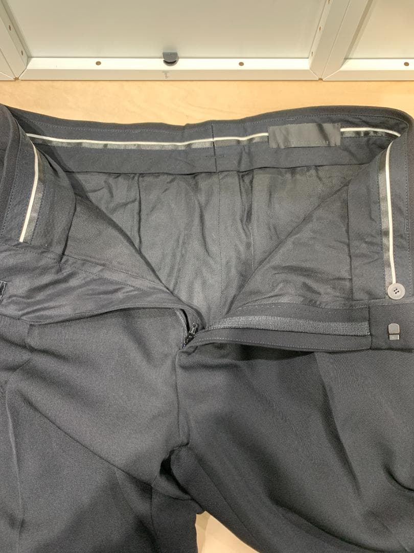 HAIDER ACKERMANN テーパードパンツ