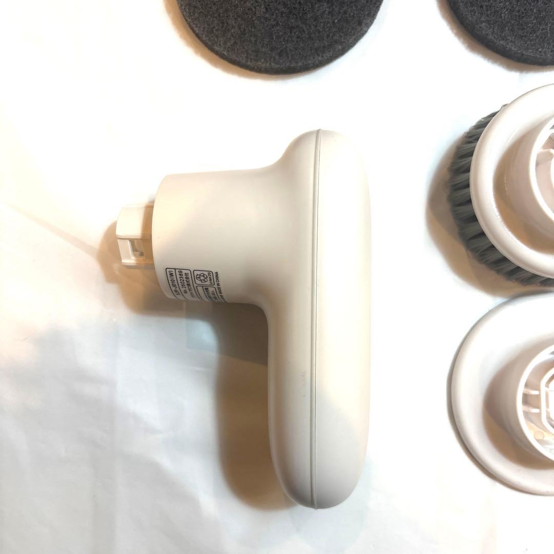 ±0 プラスマイナスゼロ　激落ちくん　コードレス電動ブラシ