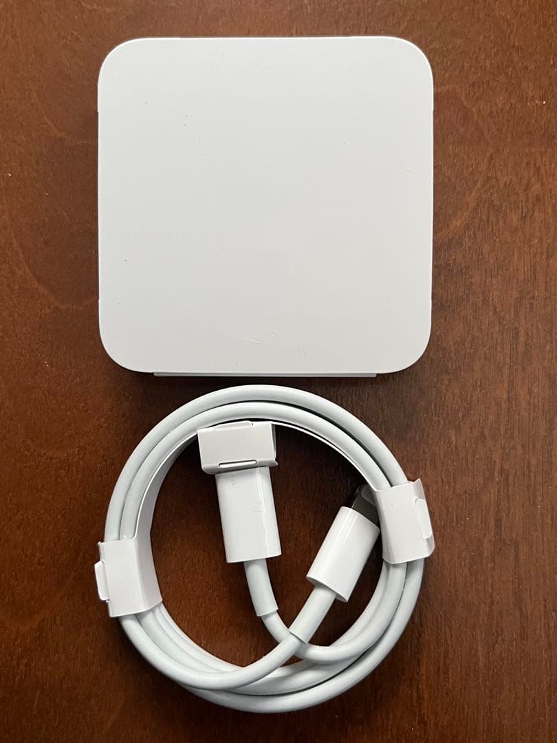 iPhone 11 Pro 64GB シルバー 付属品完備 純正ケース付