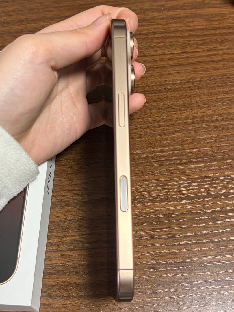 iPhone16Pro 256GB デザートチタニウム 本体 箱、充電器、付き