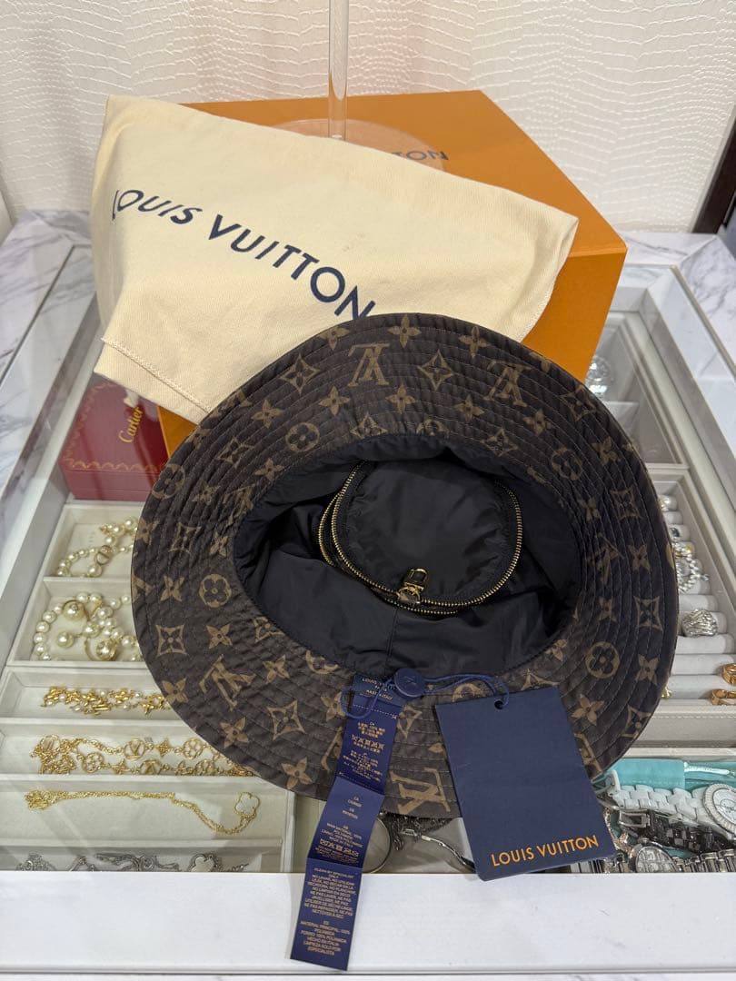 招き猫様　Louis Vuitton モノグラム バケットハット新品未使用