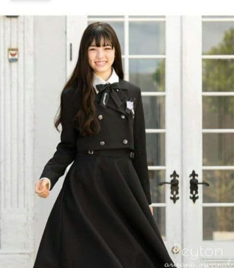 【美品】アリサナ 卒業式 スーツ 女の子 160サイズ 黒