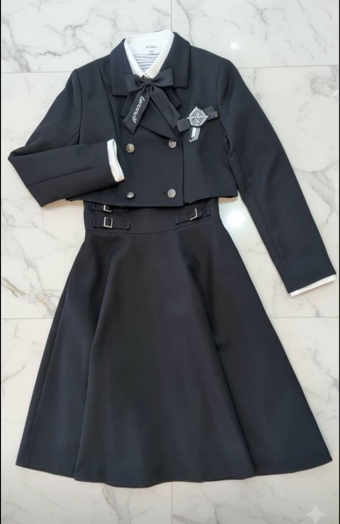 【美品】アリサナ 卒業式 スーツ 女の子 160サイズ 黒